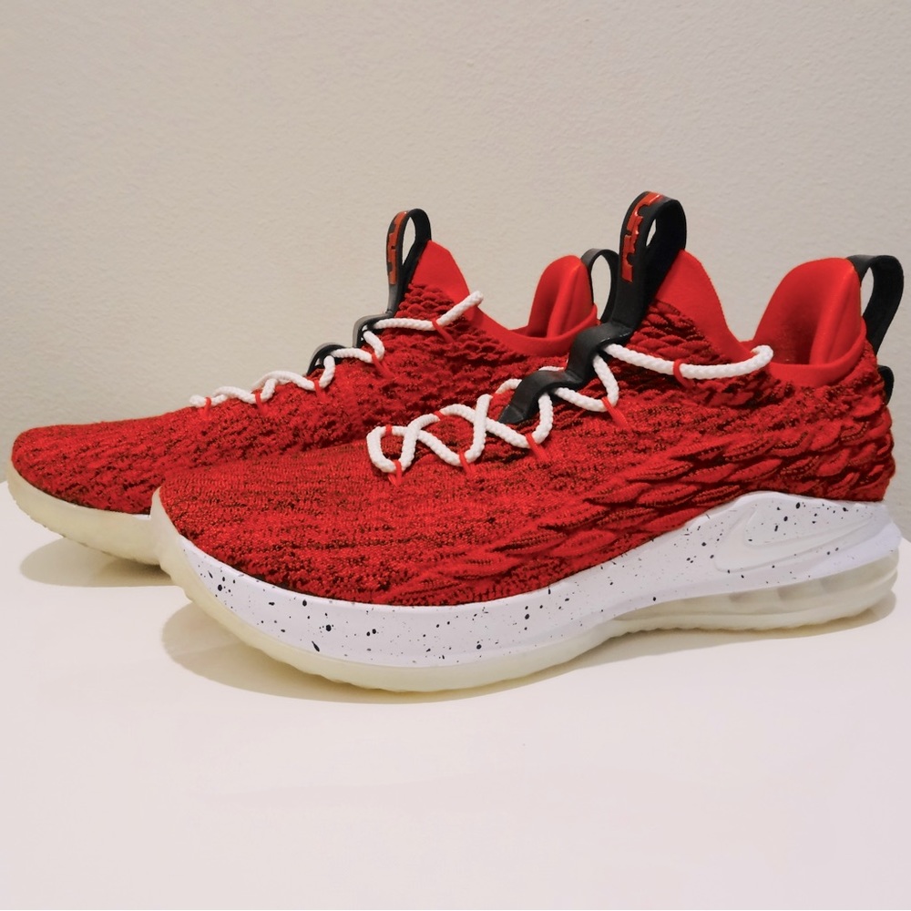 Nike LeBron 15 Low University Red Men’s Size 12